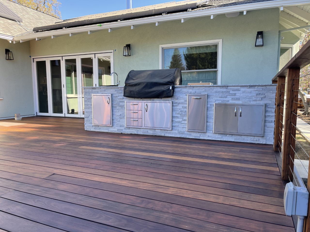 Custom deck built for outdoor kitchen and BBQ by Jack Cannon General Contractor with Lynstar Enterprises